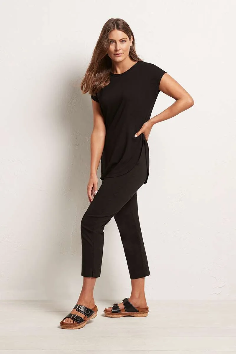 Cropped Pant in Black & White F65 1348 by Mela Purdie