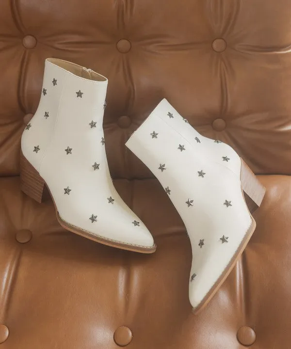 Ivanna - Star Studded Western Boots