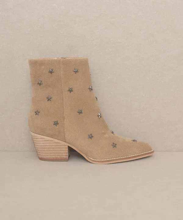 Ivanna - Star Studded Western Boots