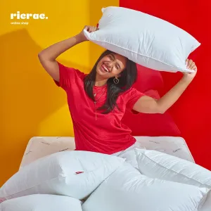 Luxurious Plain Hotel Pillow