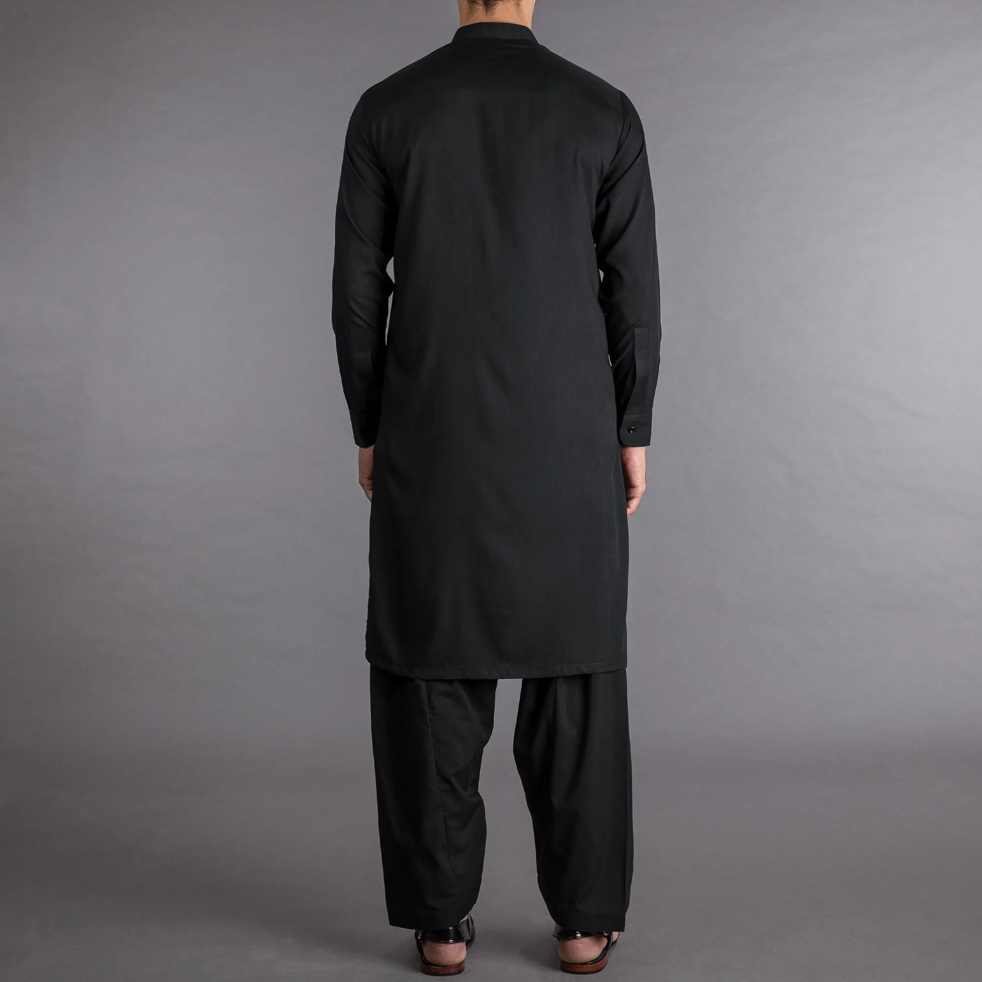 Riwaaj - Black Shalwar Qameez