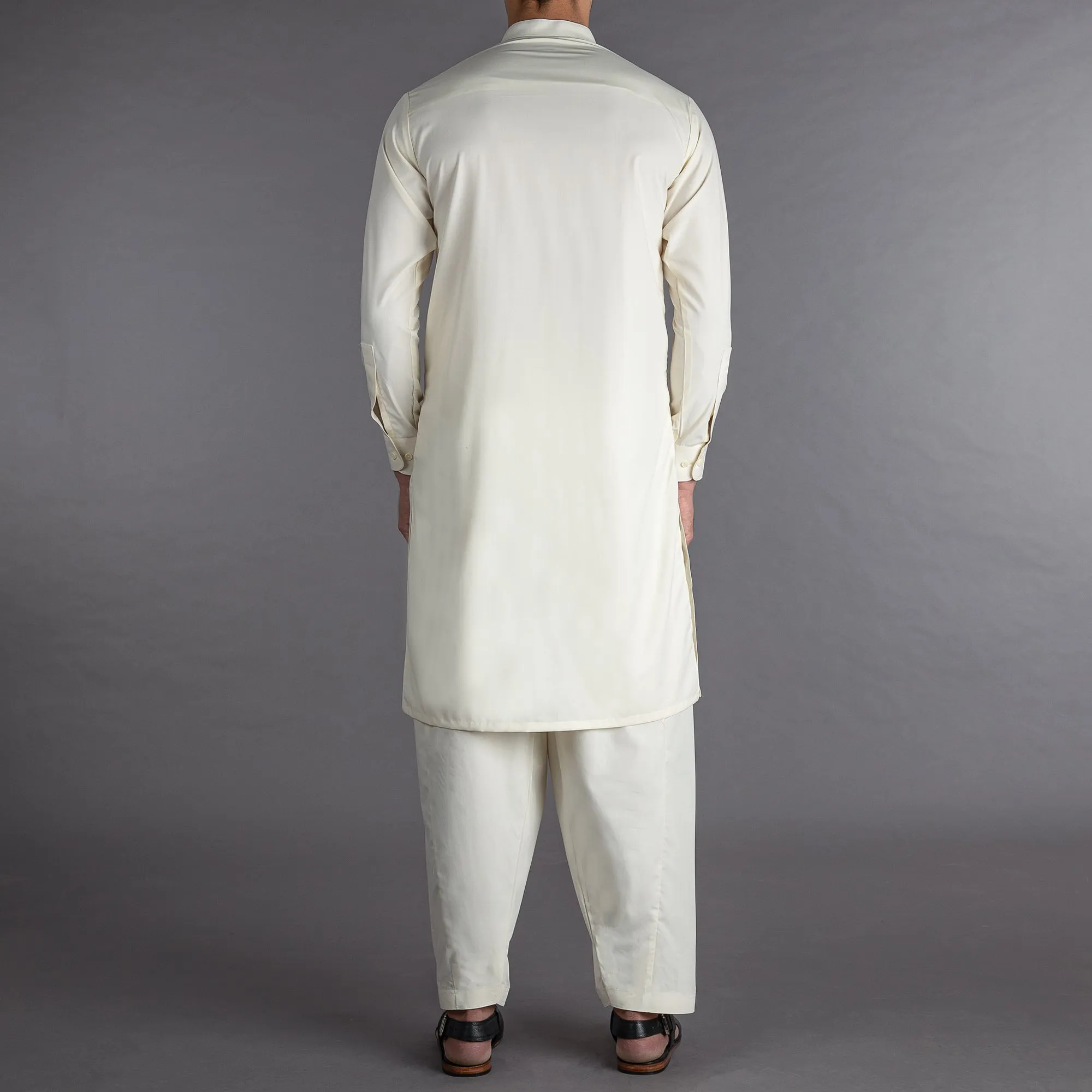 Riwaaj - Cream Shalwar Qameez