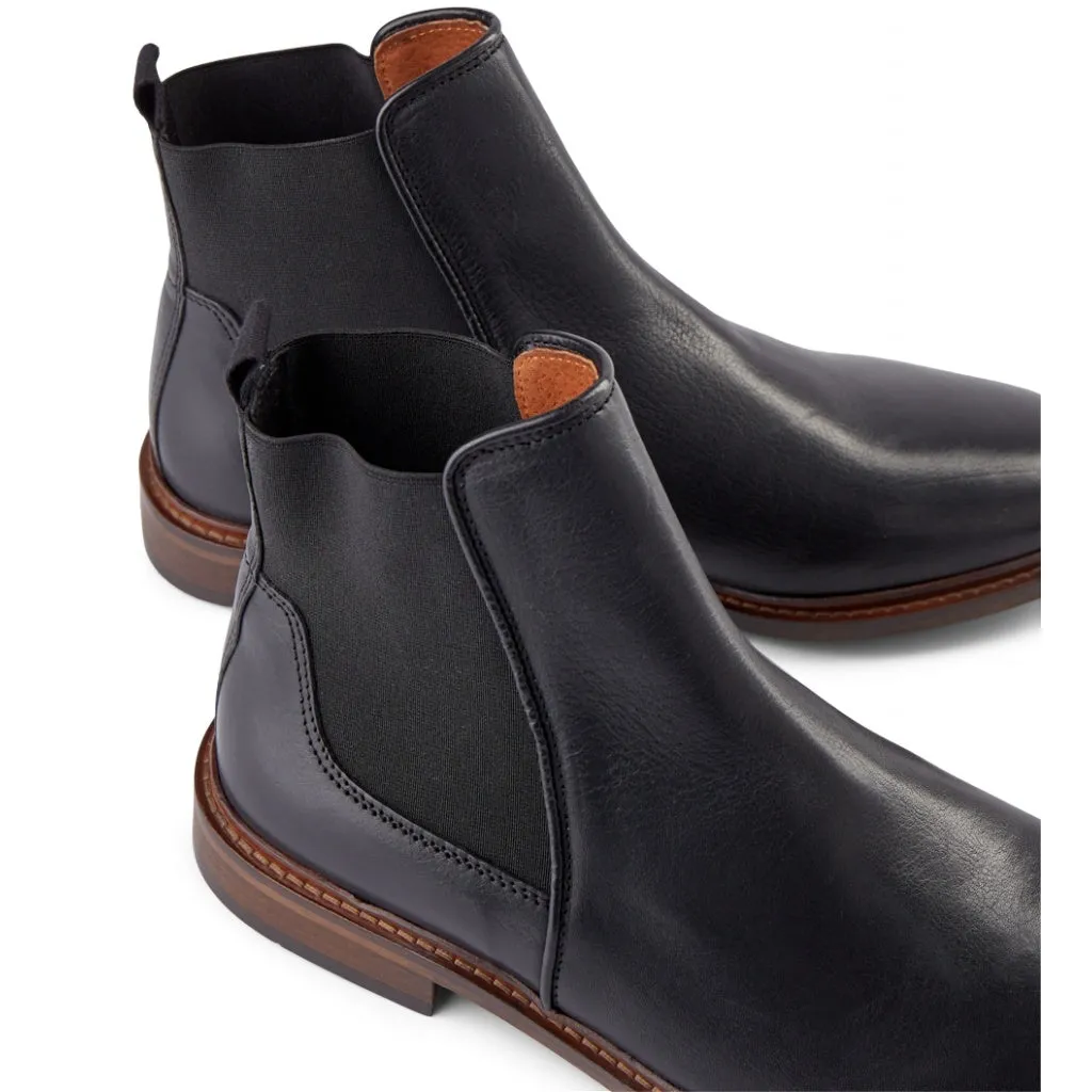 Wyatt Leather Chelsea Boot - BLACK